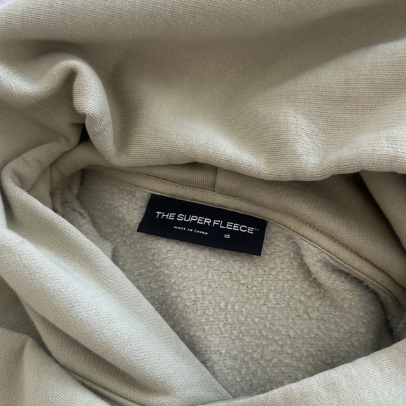 Aritzia TNA Superfleece Hoodie & Sweatpants - Picture 2 of 2